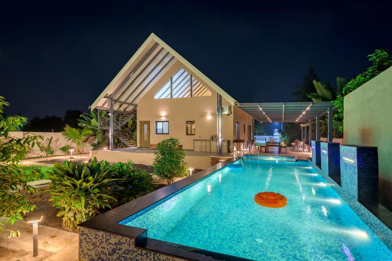 Saffronstays Eden, Nashik - Pet-Friendly Villa With Pool, Jacuzzi & Grape Farm מראה חיצוני תמונה